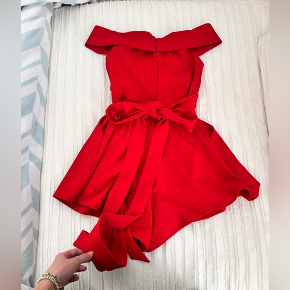 Hello Molly Size 6 (US XS) Peak Hour Romper Red - Picture 3 of 5